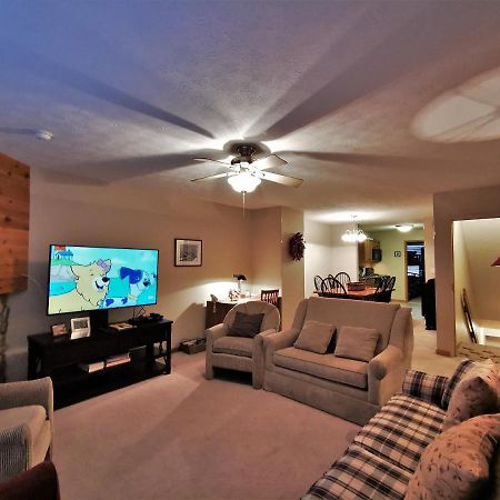 Gorgeous House For Ski Retreat Or Mountain Vacations Snowshoe Exterior foto